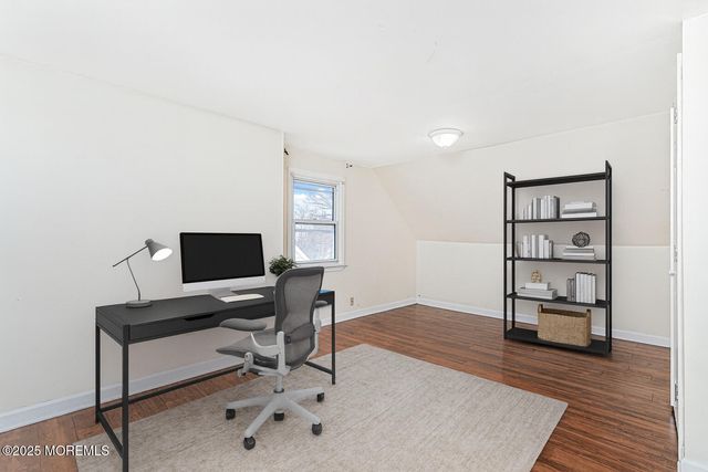 142 Monmouth Road, Oakhurst, NJ 07755