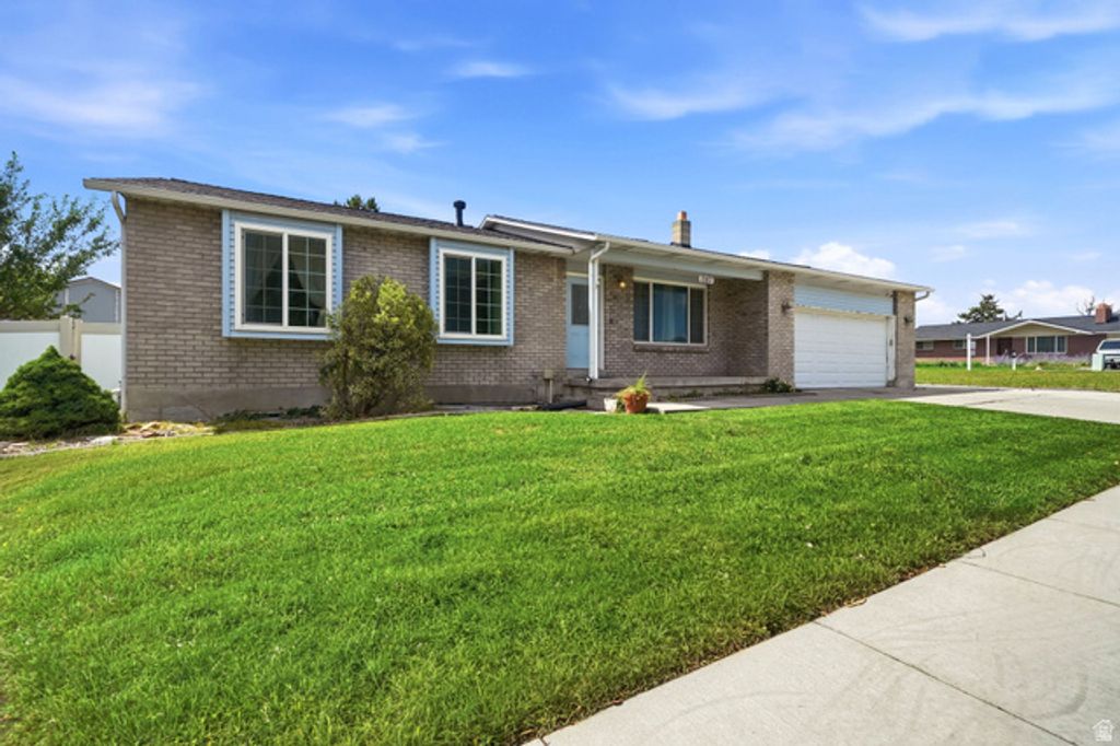 2183 GREGORY AVE, Riverton, UT 84065 — photo 2