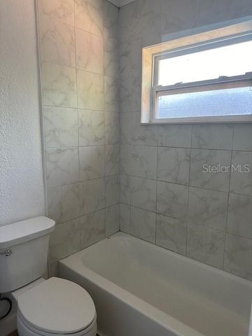 221 N SATURN AVENUE, Clearwater, FL 33755