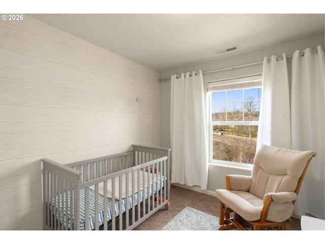 10999 Sw SAGE Ter, Portland, OR 97223