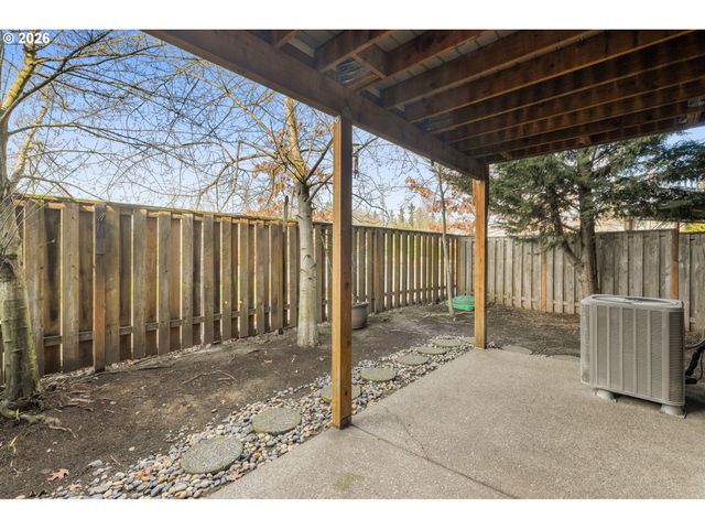 10999 Sw SAGE Ter, Portland, OR 97223