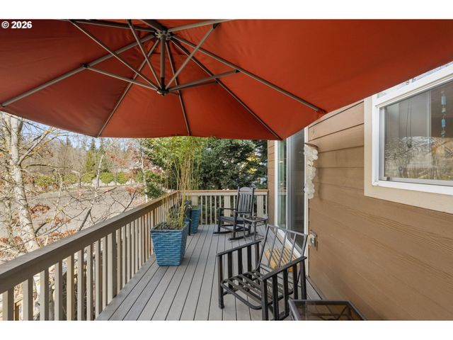 10999 Sw SAGE Ter, Portland, OR 97223