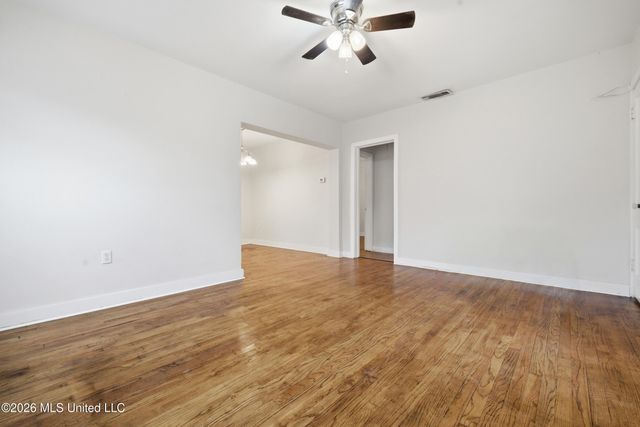 179 Summer Place, Biloxi, MS 39530