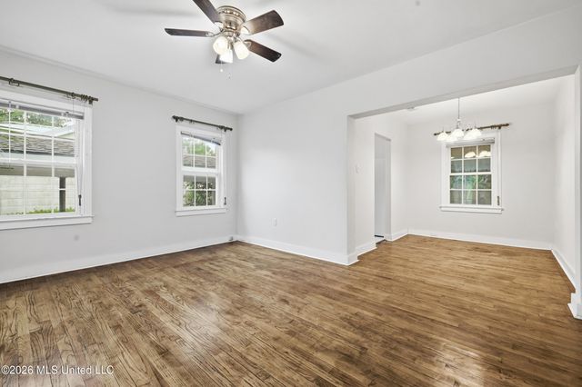179 Summer Place, Biloxi, MS 39530