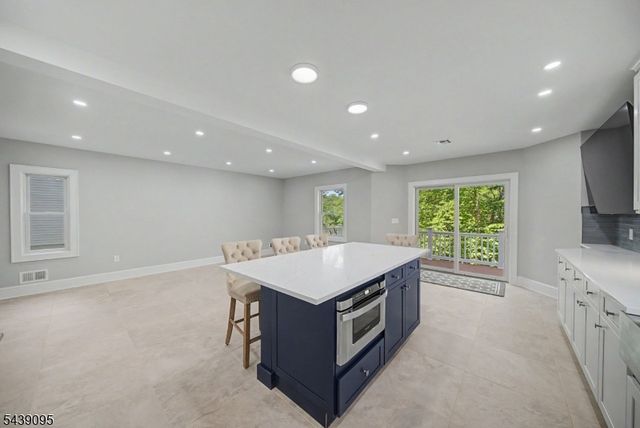 13 Rockaway Ave, Denville Twp., NJ 07834