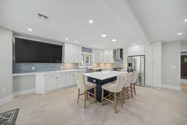 13 Rockaway Ave, Denville Twp., NJ 07834