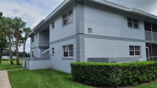 454 FAIRWAYS CIRCLE B102, Ocala, FL 34472