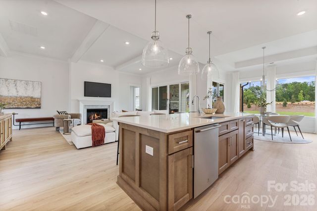 631 Lochaven Road, Waxhaw, NC 28173