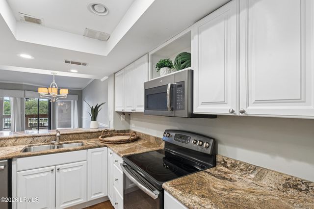 13 Harbourside Ln Apt 7155, Hilton Head Island, SC 29928