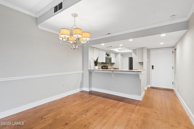 13 Harbourside Ln Apt 7155, Hilton Head Island, SC 29928