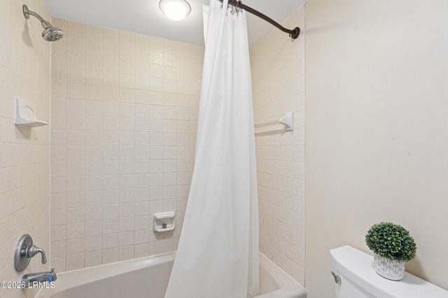 13 Harbourside Ln Apt 7155, Hilton Head Island, SC 29928