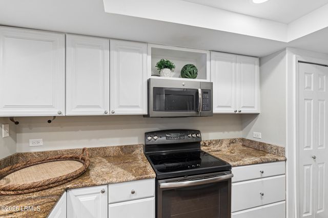 13 Harbourside Ln Apt 7155, Hilton Head Island, SC 29928