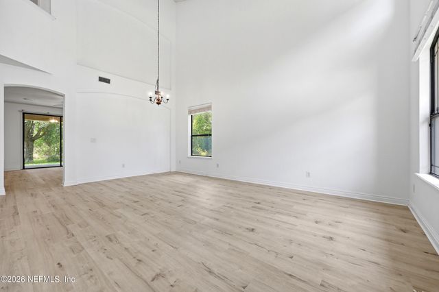 600 W JOHNS CREEK Parkway, St. Augustine, FL 32092