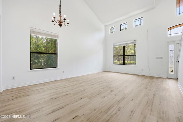 600 W JOHNS CREEK Parkway, St. Augustine, FL 32092