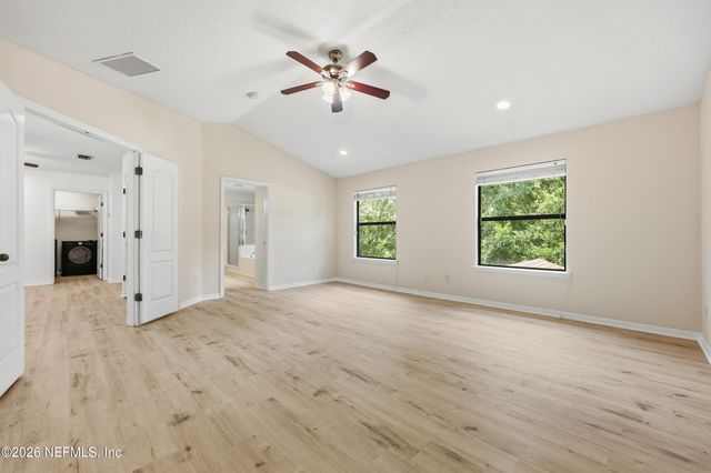 600 W JOHNS CREEK Parkway, St. Augustine, FL 32092