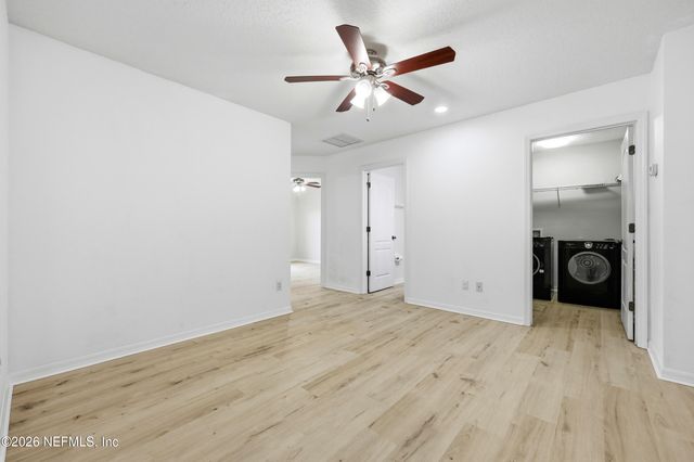 600 W JOHNS CREEK Parkway, St. Augustine, FL 32092