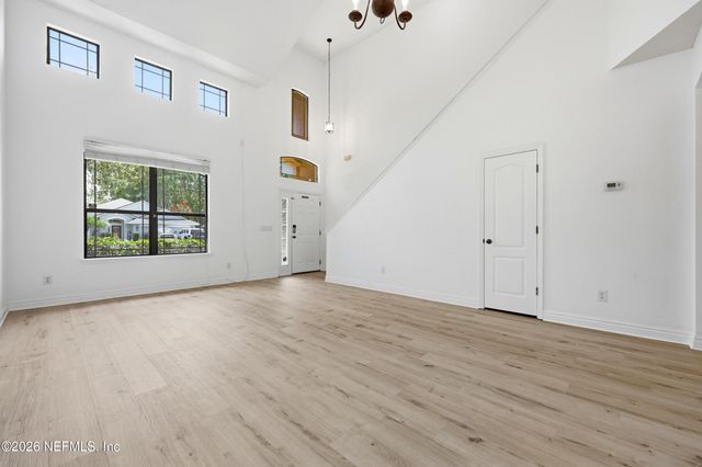 600 W JOHNS CREEK Parkway, St. Augustine, FL 32092