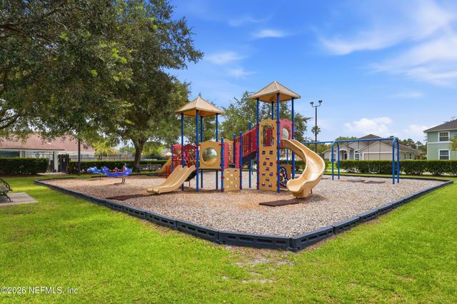 600 W JOHNS CREEK Parkway, St. Augustine, FL 32092