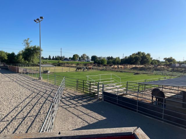 5576 S Butte Rd, Yuba City, CA 95993