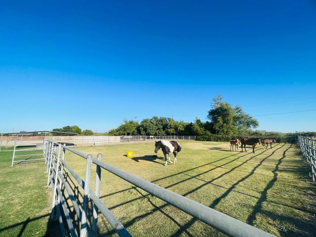 5576 S Butte Rd, Yuba City, CA 95993