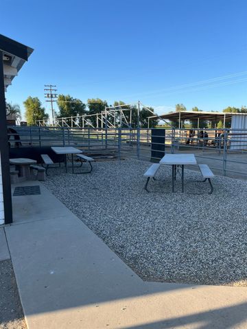 5576 S Butte Rd, Yuba City, CA 95993