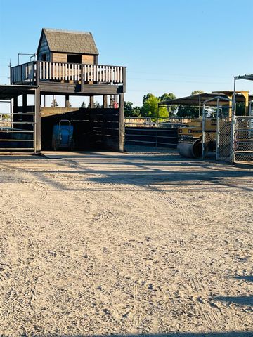 5576 S Butte Rd, Yuba City, CA 95993