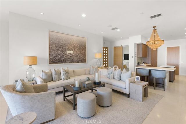 3306 Marcus Avenue, Newport Beach, CA 92663