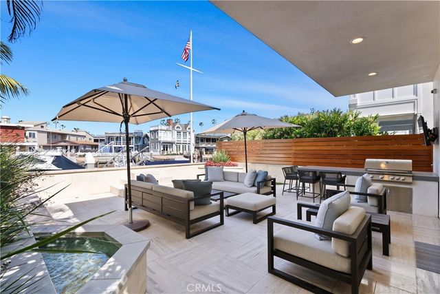 3306 Marcus Avenue, Newport Beach, CA 92663