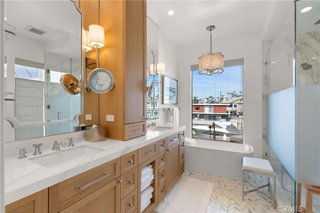 3306 Marcus Avenue, Newport Beach, CA 92663