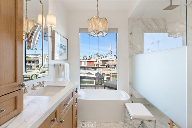 3306 Marcus Avenue, Newport Beach, CA 92663