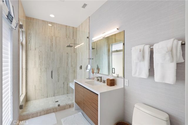 3306 Marcus Avenue, Newport Beach, CA 92663