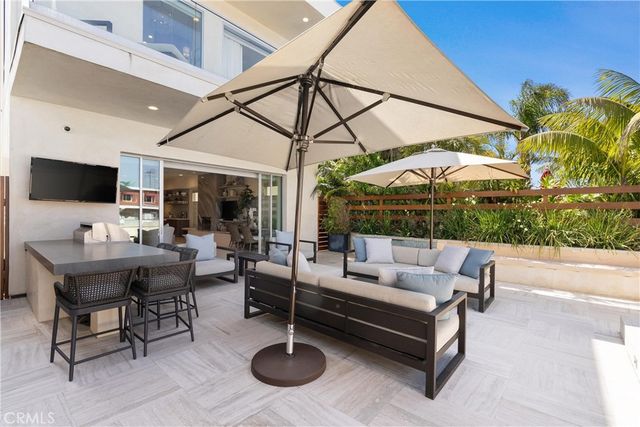 3306 Marcus Avenue, Newport Beach, CA 92663