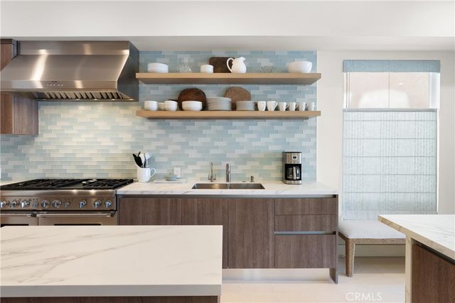 3306 Marcus Avenue, Newport Beach, CA 92663