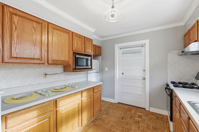 41 Sterling Place 1, Stamford, CT 06907