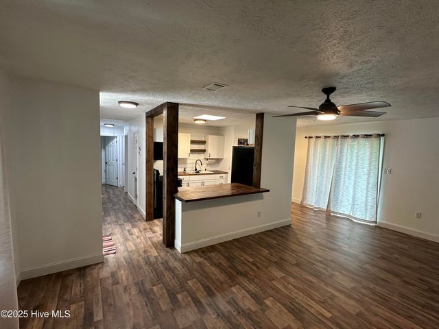 802 Glenn Street, Laurinburg, NC 28352