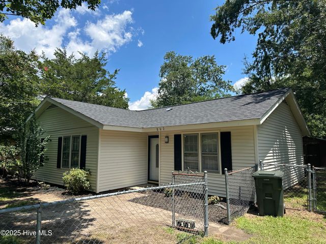 802 Glenn Street, Laurinburg, NC 28352