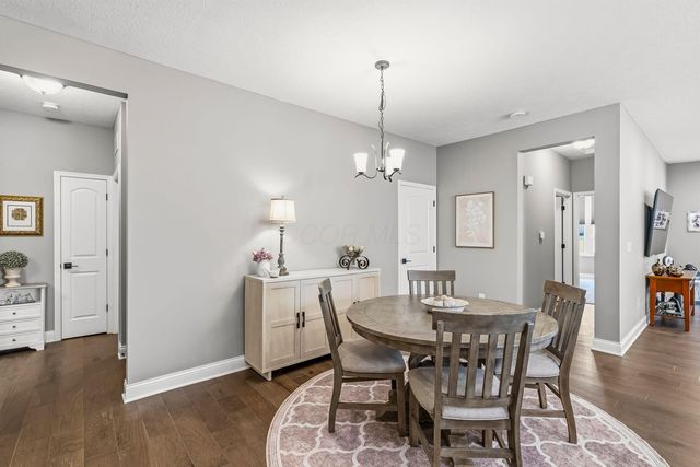 6276 Callaway Square W, New Albany, OH 43054