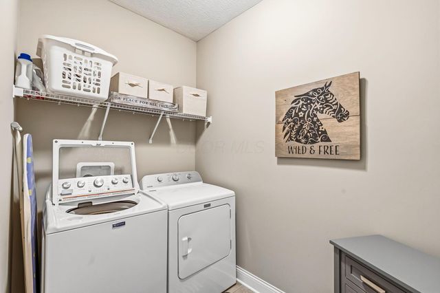 6276 Callaway Square W, New Albany, OH 43054