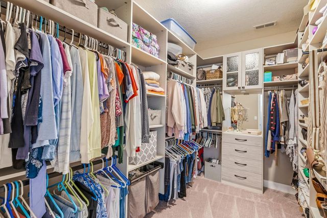 6276 Callaway Square W, New Albany, OH 43054