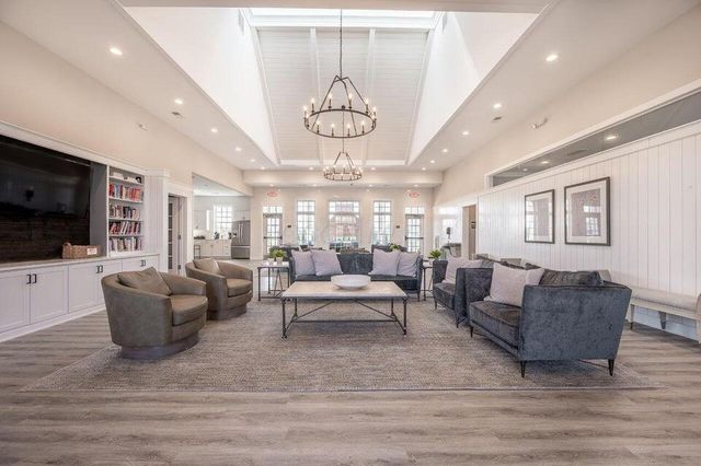 6276 Callaway Square W, New Albany, OH 43054