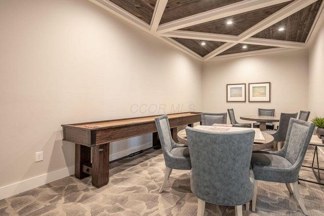 6276 Callaway Square W, New Albany, OH 43054