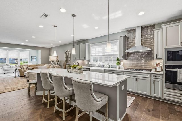 6276 Callaway Square W, New Albany, OH 43054