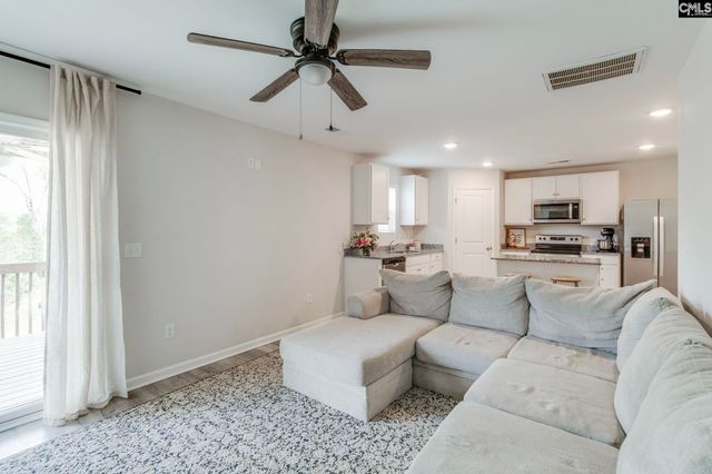 1623 Green Branch Circle, Lugoff, SC 29078