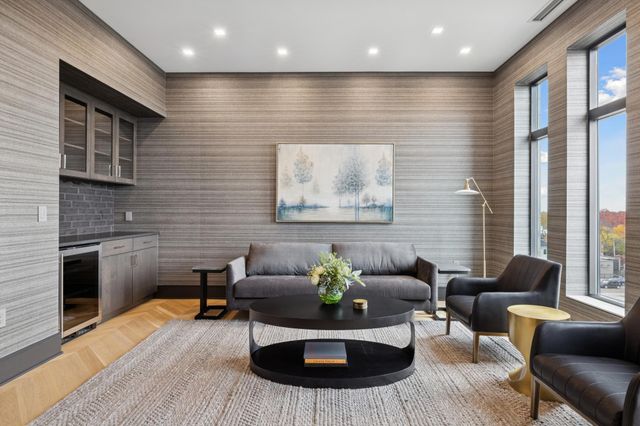 3041 Holmes Avenue S 501, Minneapolis, MN 55408