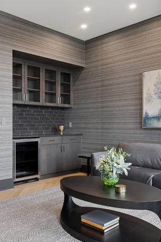 3041 Holmes Avenue S 501, Minneapolis, MN 55408