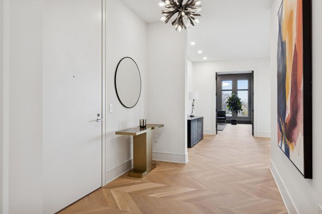 3041 Holmes Avenue S 501, Minneapolis, MN 55408