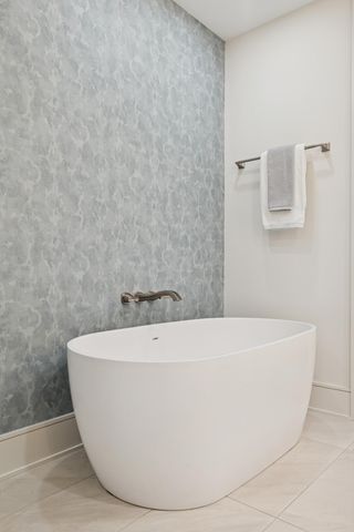 3041 Holmes Avenue S 501, Minneapolis, MN 55408