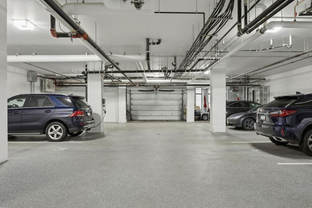 3041 Holmes Avenue S 501, Minneapolis, MN 55408