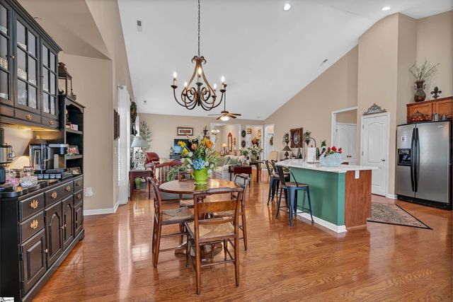 1036 Merlot Court, Moore, SC 29369