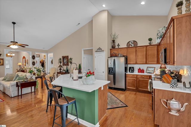 1036 Merlot Court, Moore, SC 29369